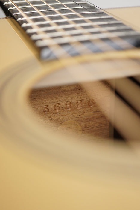 Collings D2H T A
