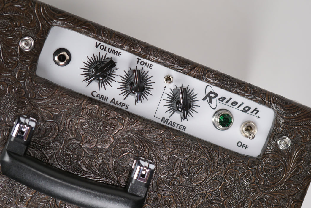 Carr Raleigh Cowboy / Barnboard