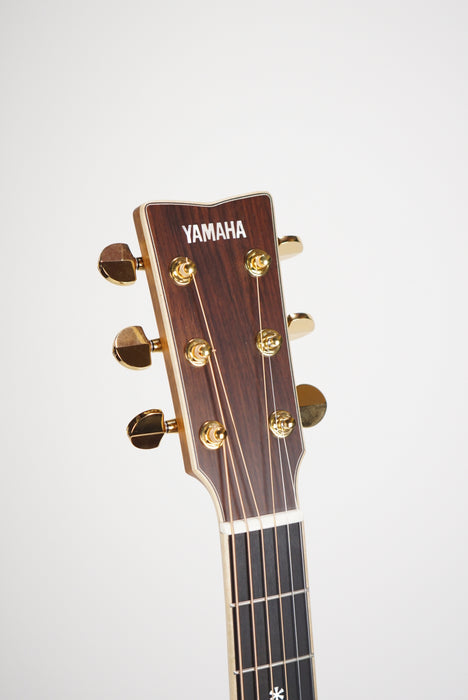 Yamaha LL36R ARE