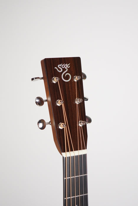 Santa Cruz Founder Collection D/Pre War Model
