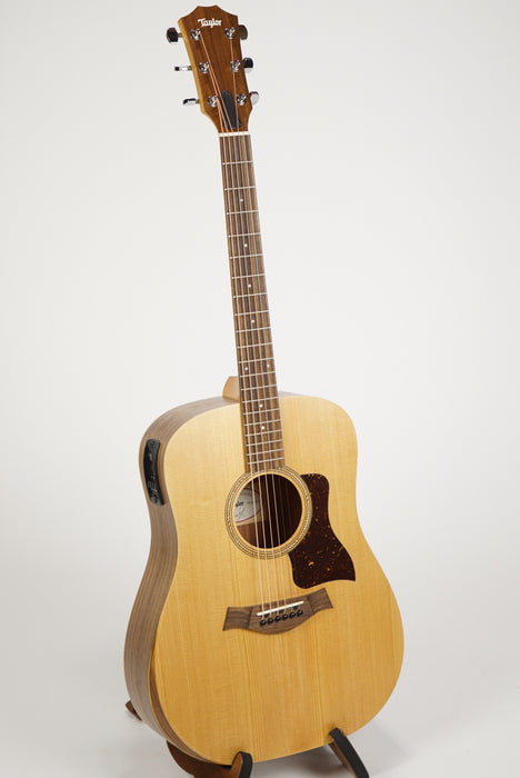Taylor Academy 10e