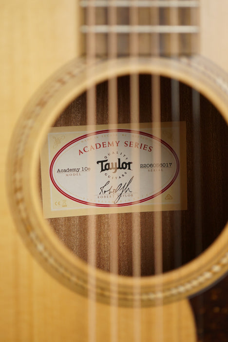 Taylor Academy 10e
