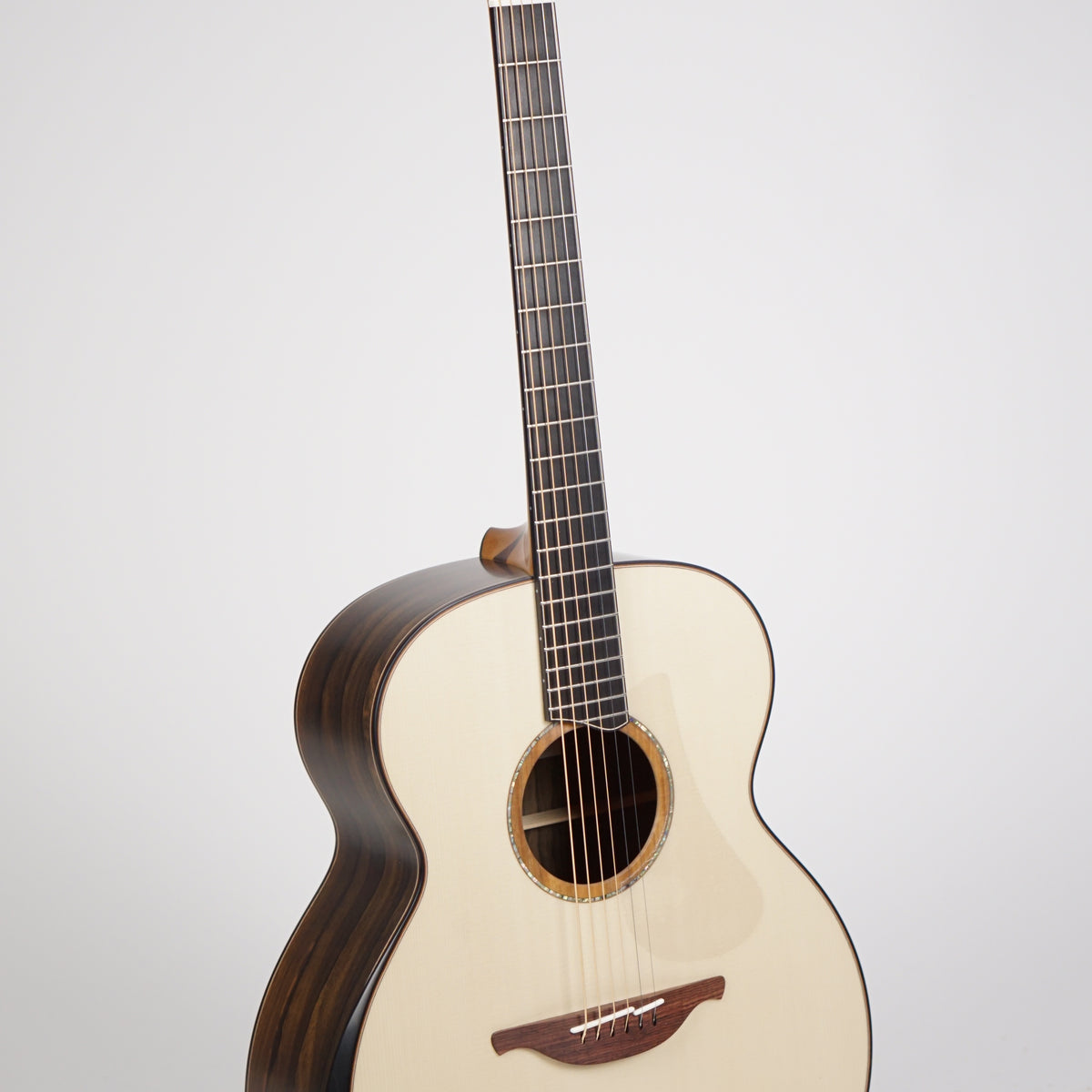 Lowden 50-ZI-AS 50 Series Model O-50 w Ziricote & Alpine Spruce