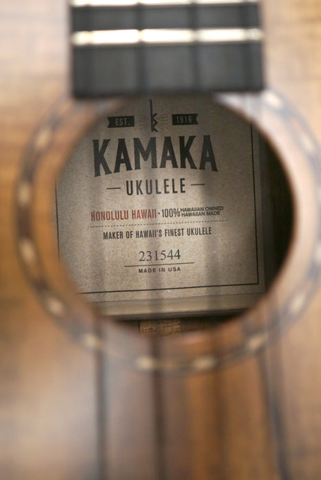 Kamaka HF-2 D (Deluxe) Concert Ukulele