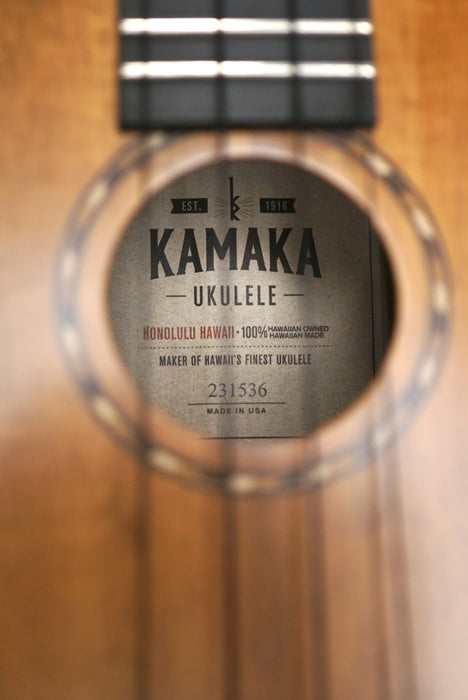 Kamaka HF-1 D (Deluxe) Soprano Ukulele