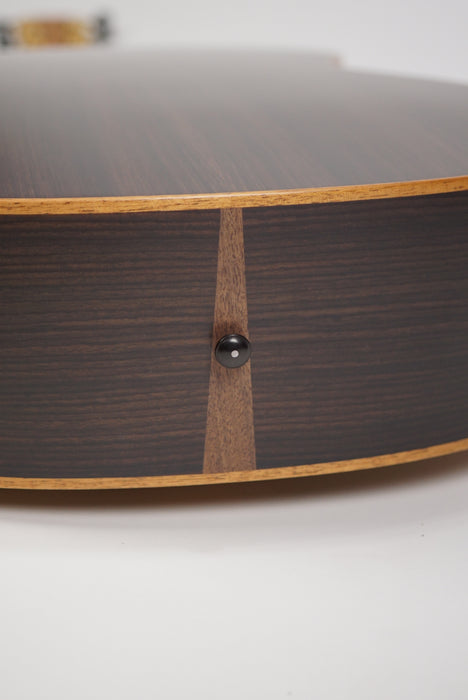 Lowden Original Series O-25