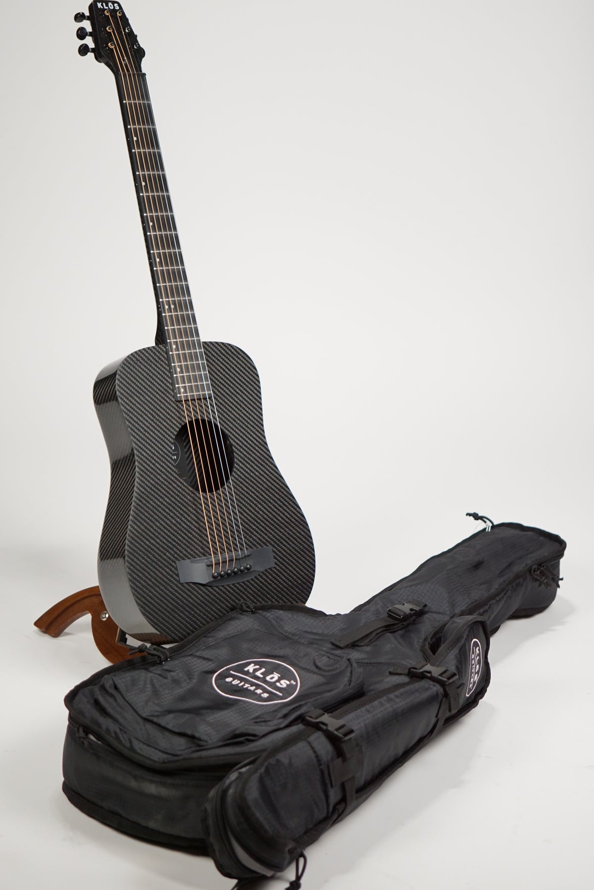 kandidat Ambitiøs Hen imod Klos Full Carbon Deluxe Acoustic Travel Guitar — Northern Lights Music