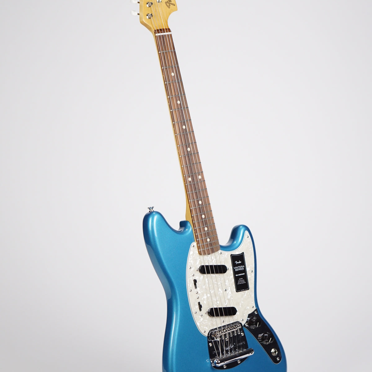 2022 Fender Vintera® '60s Mustang®, Pau Ferro Fingerboard, Lake