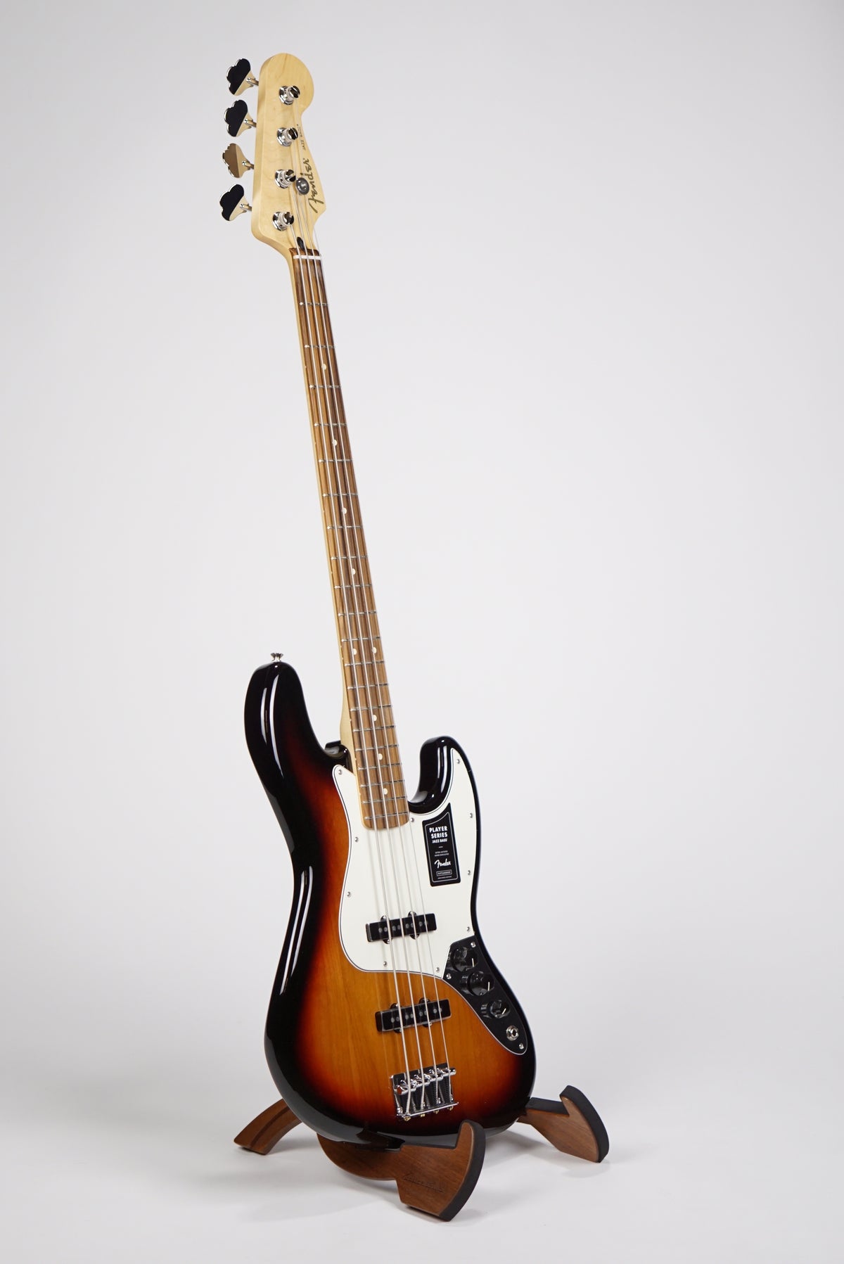 Fender Player Jazz Bass®, Pau Ferro Fingerboard, 3-Color Sunburst