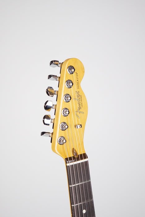 Fender American Professional II Telecaster®, Rosewood Fingerboard, 3-Color Sunburst