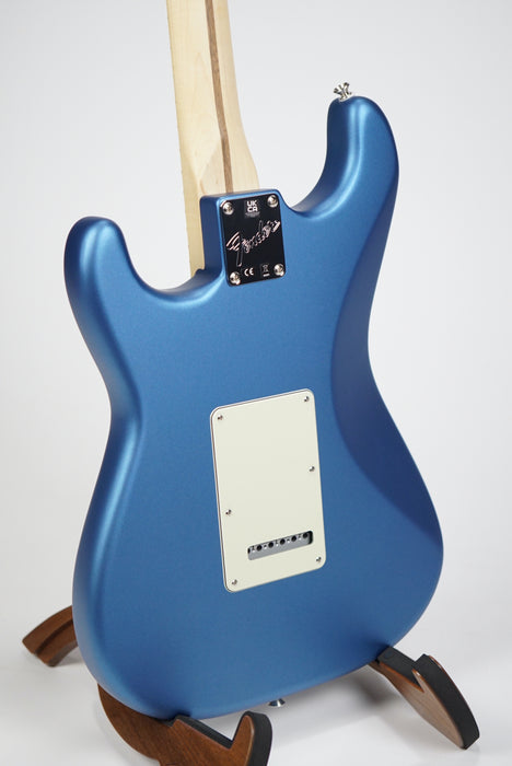 Fender American Performer Stratocaster®, Maple Fingerboard, Satin Lake Placid Blue
