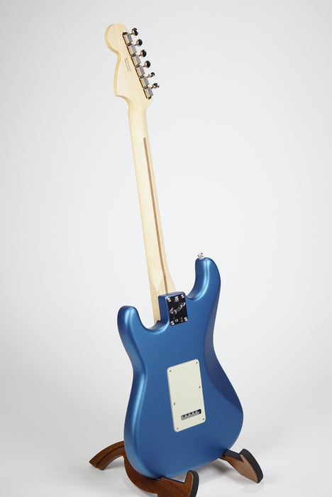 Fender American Performer Stratocaster®, Maple Fingerboard, Satin Lake Placid Blue