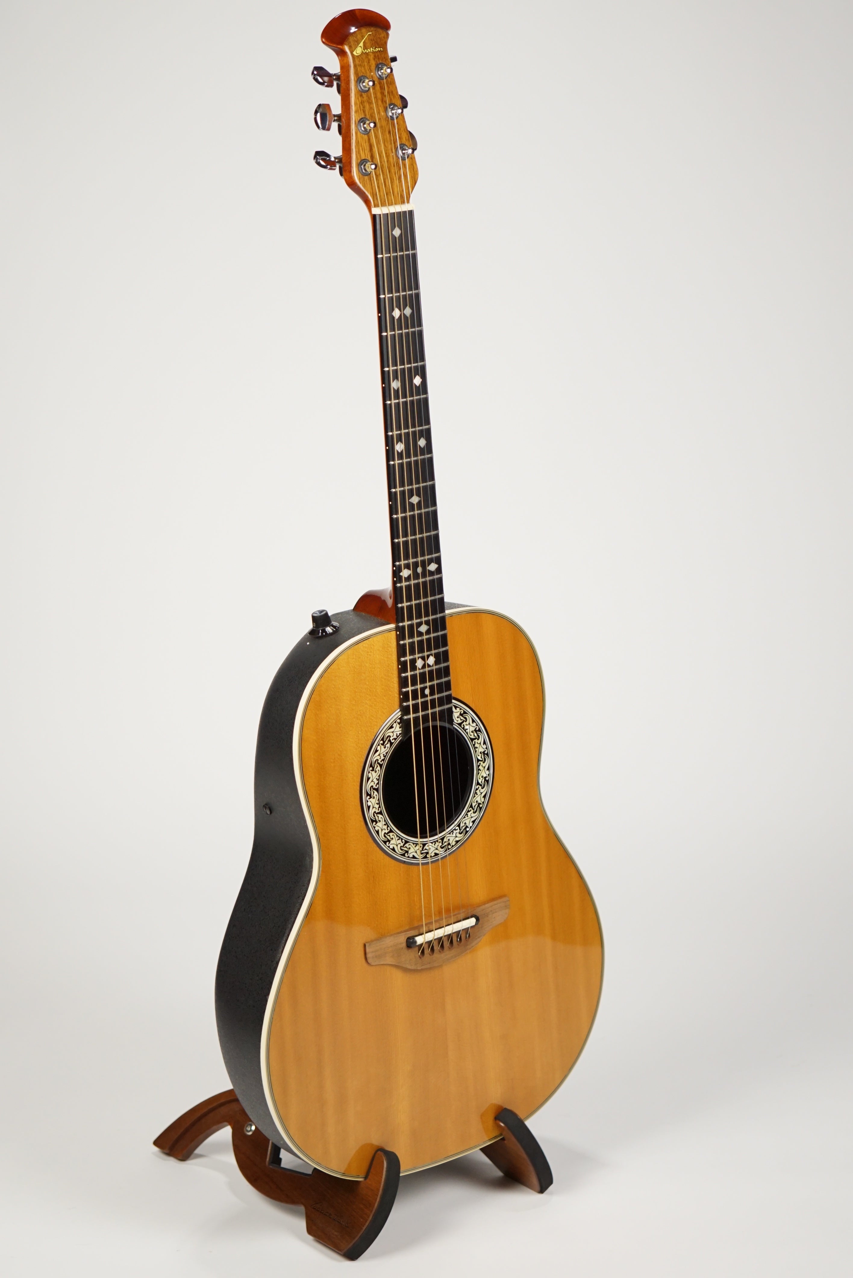 【ヴィンテージ・エレアコ】オベーションovationUSA 1612 Ovation 1612-1 Vintage 1970s-1980s Right-Handed Acoustic
