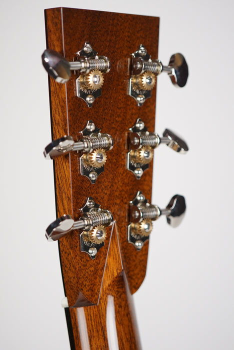 Collings 002H 14-Fret T - Traditional Package