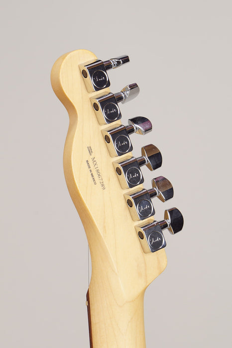 2018 Fender Player Telecaster Pau Ferro Fingerboard 3-Color Sunburst