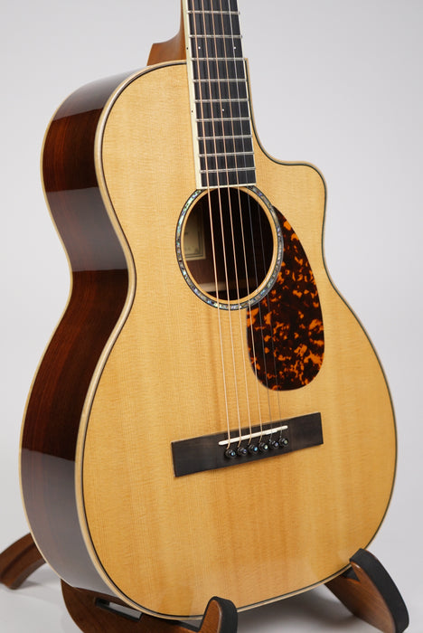 2010 Larrivée PV-09 Parlor Guitar