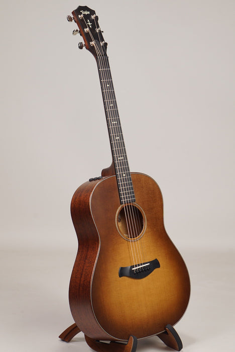 Taylor 517e WHB Builder's Edition Wild Honey Burst Tropical Mahogany and Torrefied Spruce