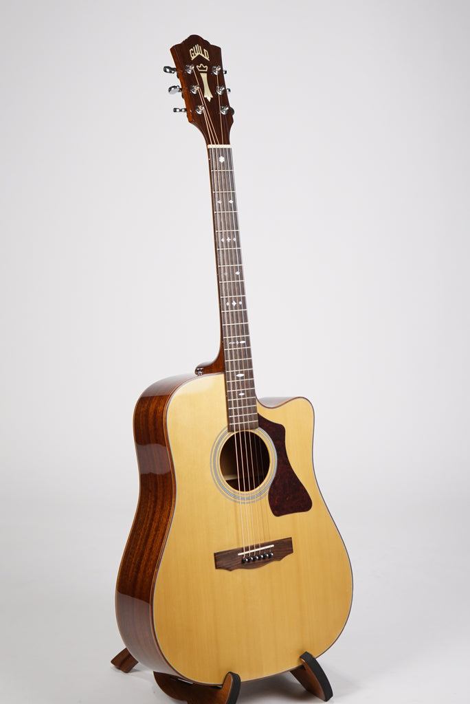 2007 Guild GAD-40CENAT Cutaway Dreadnought — Northern Lights Music