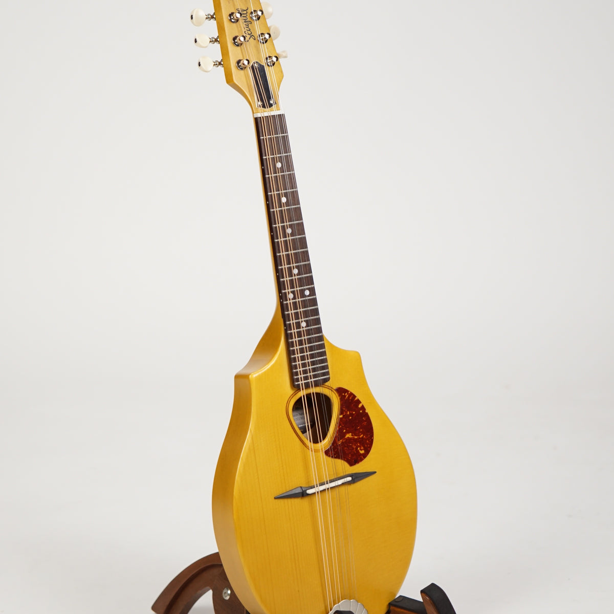 2021 Seagull S8 Mandolin Natural w/bag — Northern Lights Music