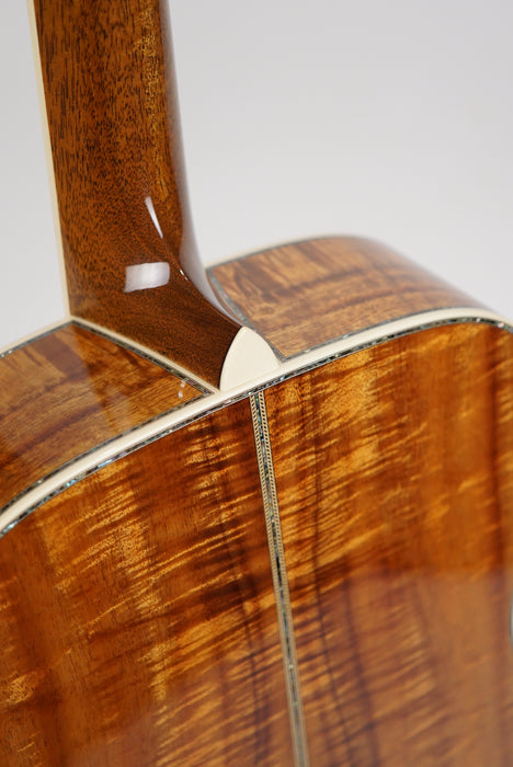 Bourgeois Luthier's Choice OM Style 45 - Koa w/ Holly Bridge & Binding